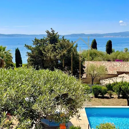 Avec Magnifique Vue Mer Sur Saint-tropez *