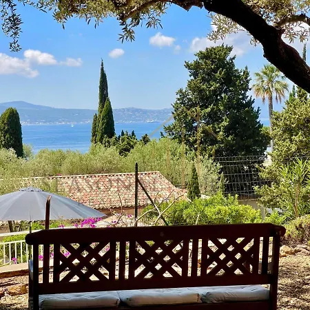 Avec Magnifique Vue Mer Sur Saint-tropez